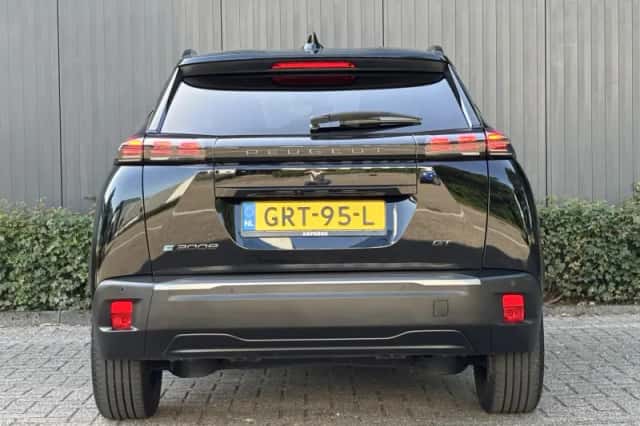 Peugeot e-2008 (2024) thumbnail 6