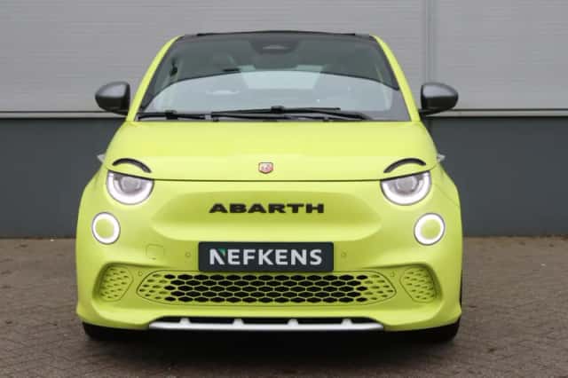 Fiat 500 (2025) thumbnail 2