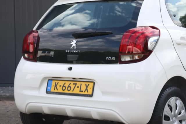 Peugeot 108 (2021) thumbnail 6