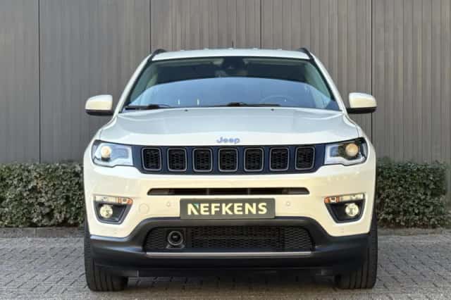 Jeep Compass (2021) thumbnail 2