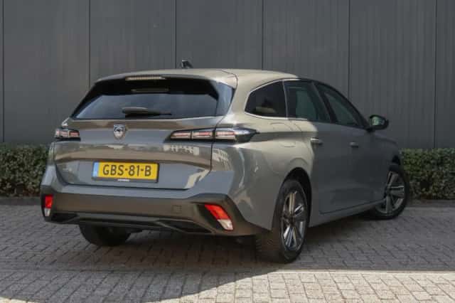 Peugeot 308 (2024) thumbnail 5