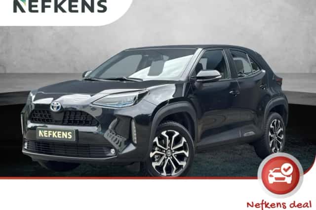 Toyota Yaris Cross (2024) thumbnail 1