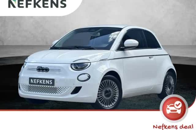 Fiat 500 (2023) thumbnail 1