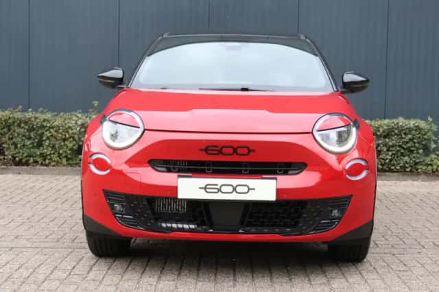Fiat 600 (2026) thumbnail 2