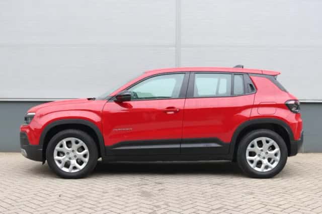 Jeep Avenger (2025) thumbnail 2