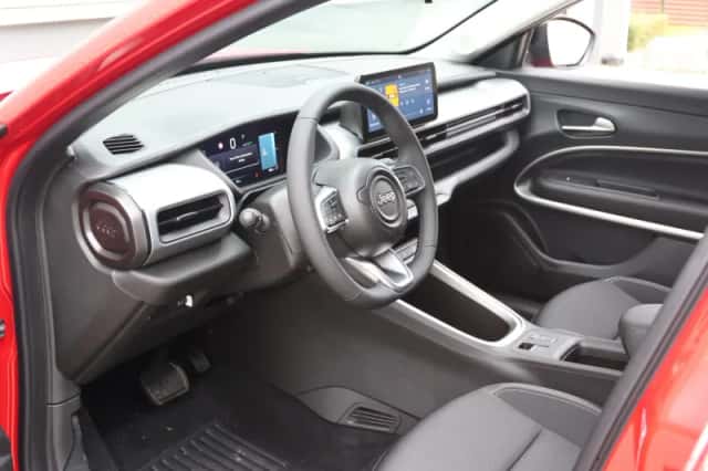 Jeep Avenger (2025) thumbnail 12