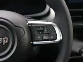 Jeep Avenger (2025) thumbnail 24