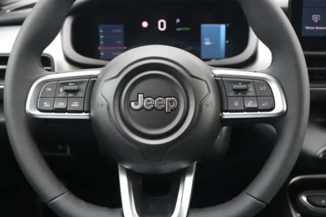 Jeep Avenger (2025) thumbnail 25