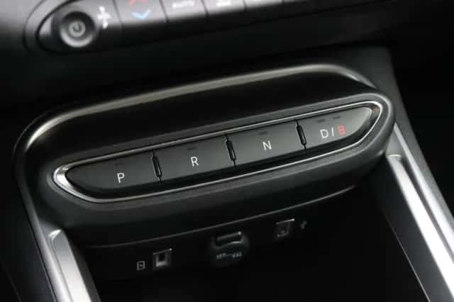 Jeep Avenger (2025) thumbnail 33