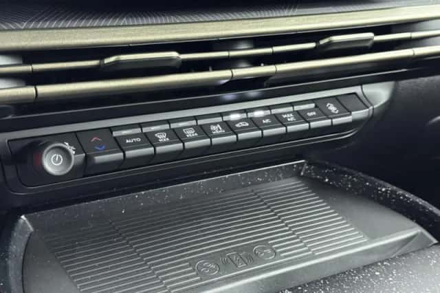 Lancia Ypsilon (2025) thumbnail 12