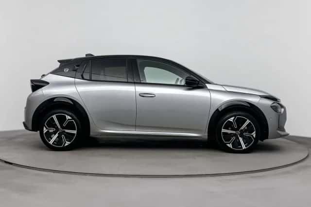 Lancia Ypsilon (2025) thumbnail 8