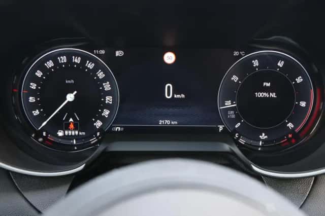 Alfa Romeo Giulia (2024) thumbnail 21