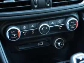 Alfa Romeo Giulia (2024) thumbnail 30