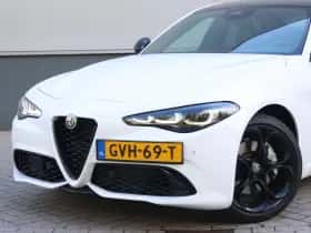 Alfa Romeo Giulia (2024) thumbnail 34