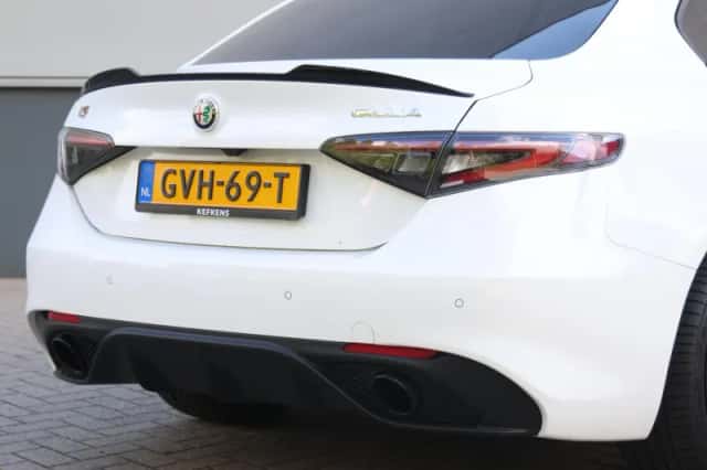 Alfa Romeo Giulia (2024) thumbnail 35