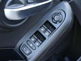 Fiat 500X (2023) thumbnail 25