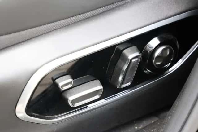 Jeep Grand Cherokee (2025) thumbnail 13