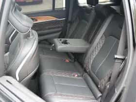 Jeep Grand Cherokee (2025) thumbnail 17