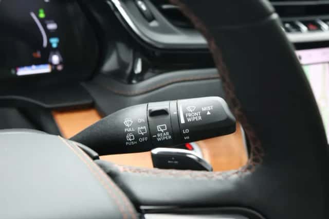 Jeep Grand Cherokee (2025) thumbnail 32