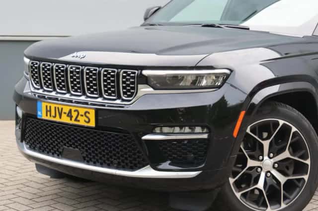 Jeep Grand Cherokee (2025) thumbnail 6