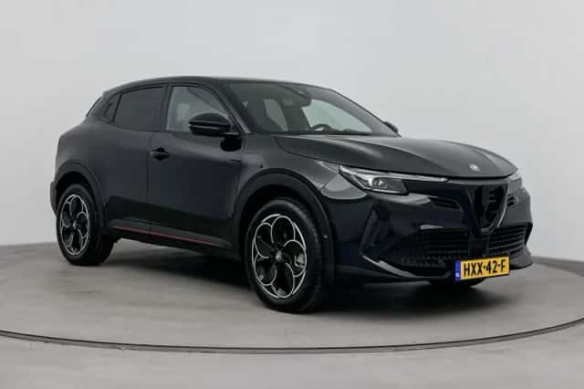 Alfa Romeo Junior (2025) thumbnail 2