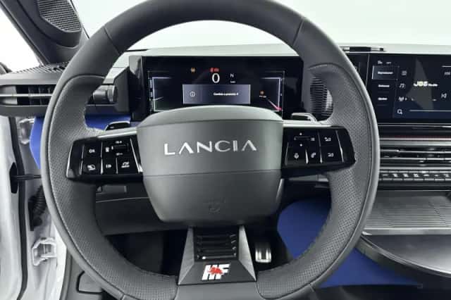 Lancia Ypsilon (2025) thumbnail 16