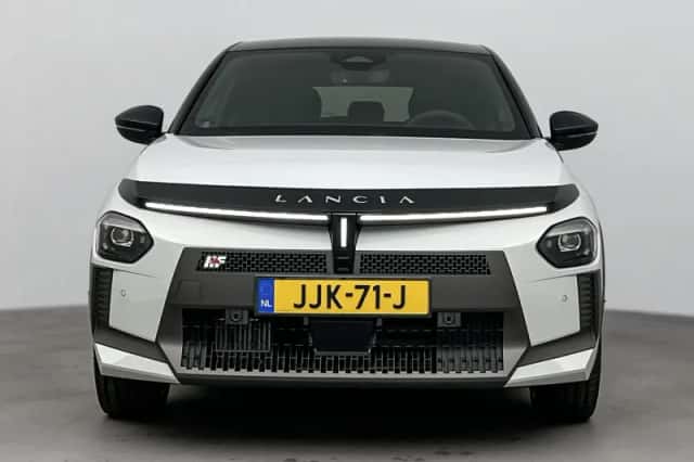 Lancia Ypsilon (2025) thumbnail 3