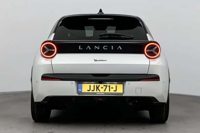Lancia Ypsilon (2025) thumbnail 6