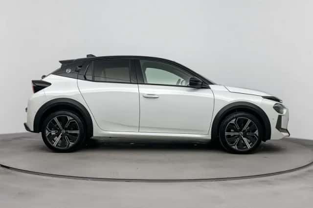 Lancia Ypsilon (2025) thumbnail 8