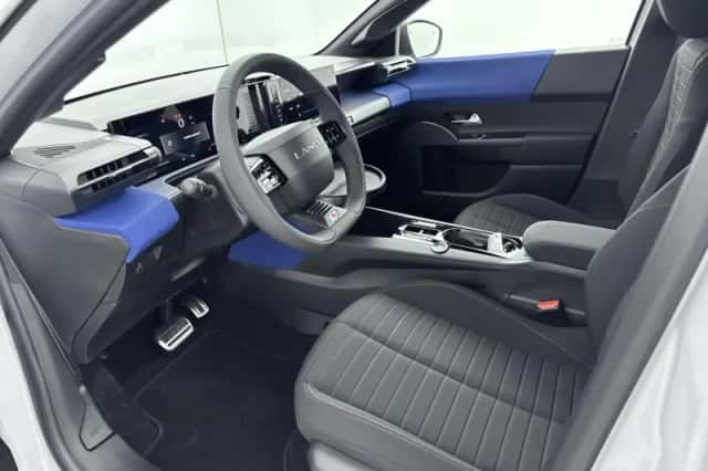 Lancia Ypsilon (2025) thumbnail 10