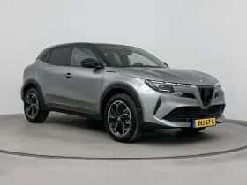 Alfa Romeo Junior (2025) thumbnail 2
