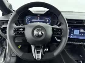 Alfa Romeo Junior (2025) thumbnail 16