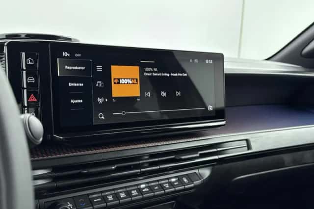 Lancia Ypsilon (2025) thumbnail 16