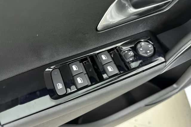 Lancia Ypsilon (2025) thumbnail 22