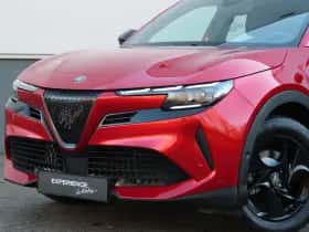 Alfa Romeo Junior (2025) thumbnail 5