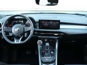 Alfa Romeo Tonale (2024) thumbnail 12