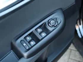 Alfa Romeo Tonale (2024) thumbnail 23