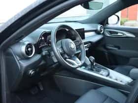 Alfa Romeo Tonale (2024) thumbnail 10