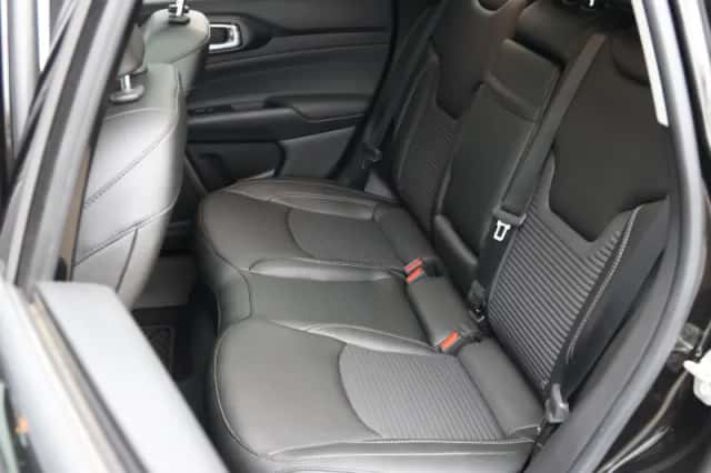 Jeep Compass (2024) thumbnail 19