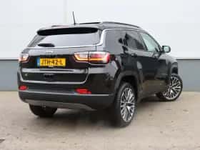 Jeep Compass (2024) thumbnail 3