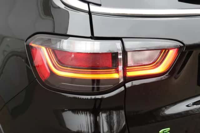 Jeep Compass (2024) thumbnail 23