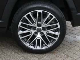 Jeep Compass (2024) thumbnail 24