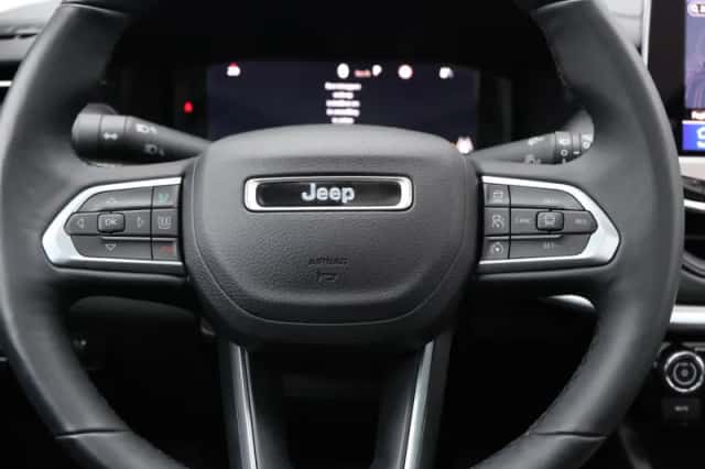 Jeep Compass (2024) thumbnail 30