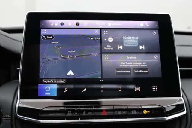 Jeep Compass (2024) thumbnail 33