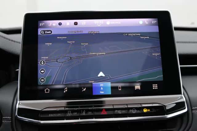 Jeep Compass (2024) thumbnail 36