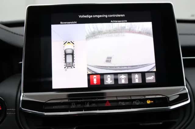 Jeep Compass (2024) thumbnail 38