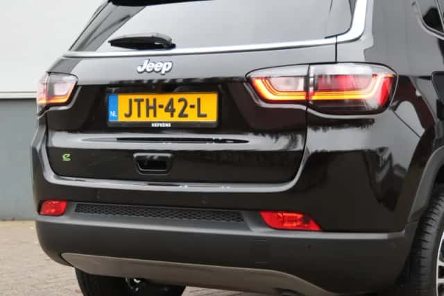 Jeep Compass (2024) thumbnail 7