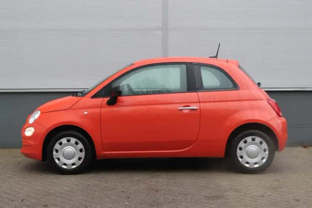 Fiat 500 (2024) thumbnail 2