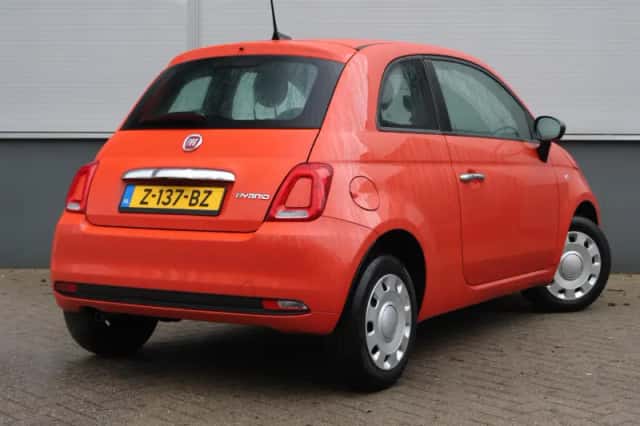 Fiat 500 (2024) thumbnail 3