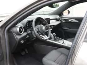 Alfa Romeo Tonale (2023) thumbnail 11